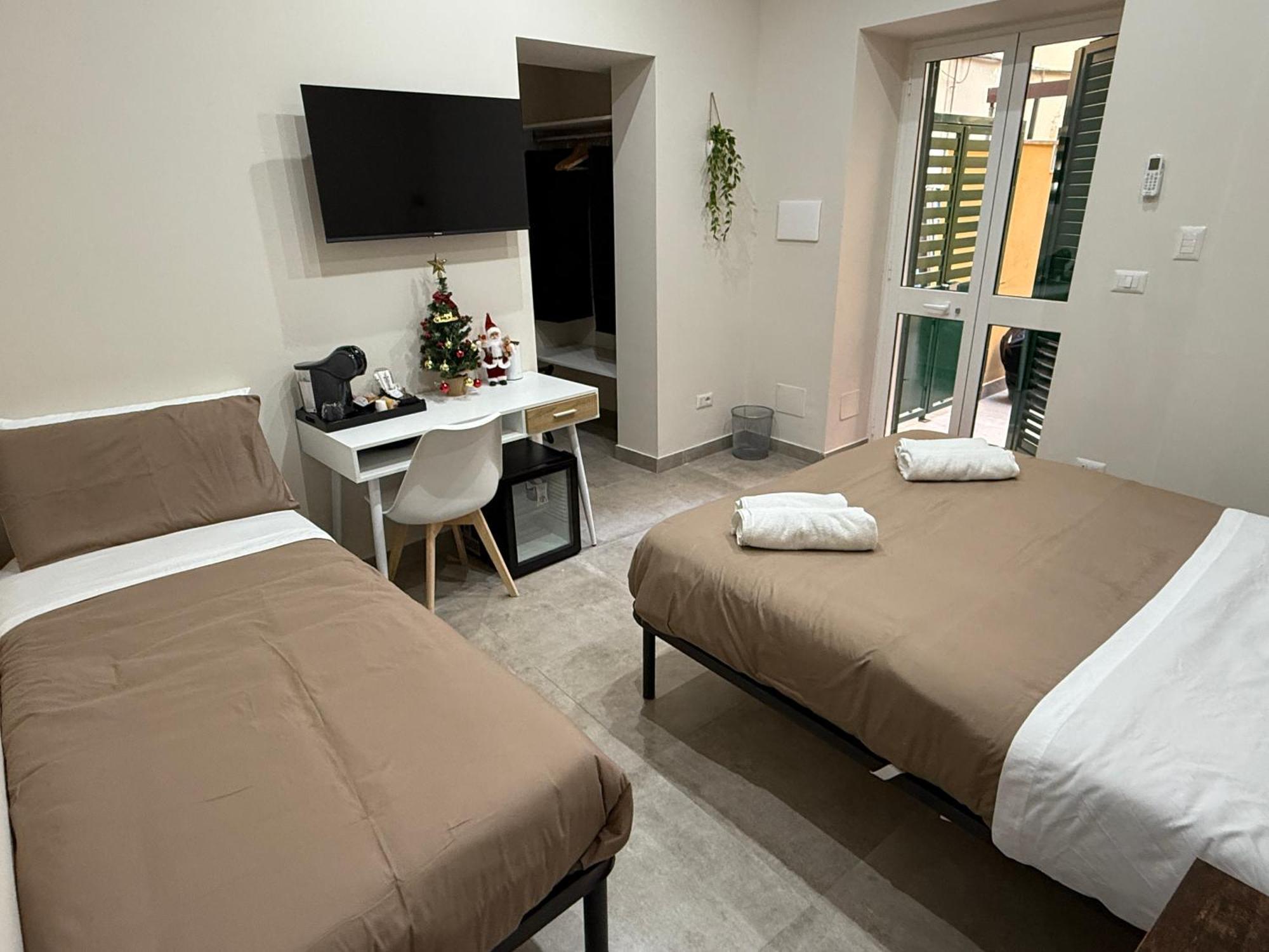 Stay In Naples - Arenaccia 211 Rooms And Suite Exterior photo