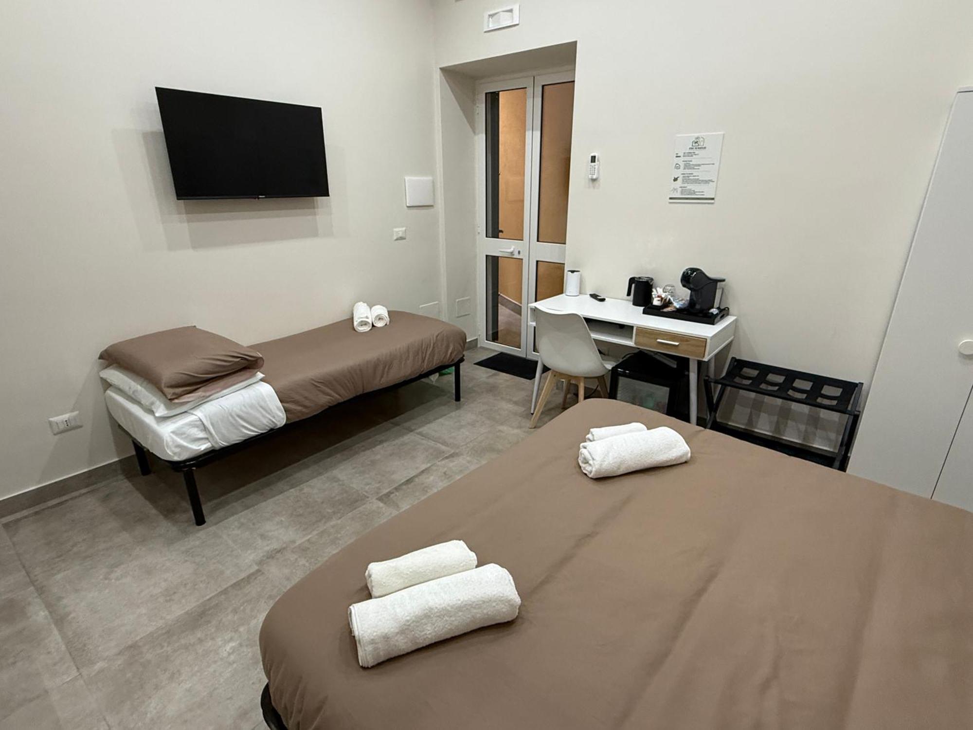 Stay In Naples - Arenaccia 211 Rooms And Suite Exterior photo